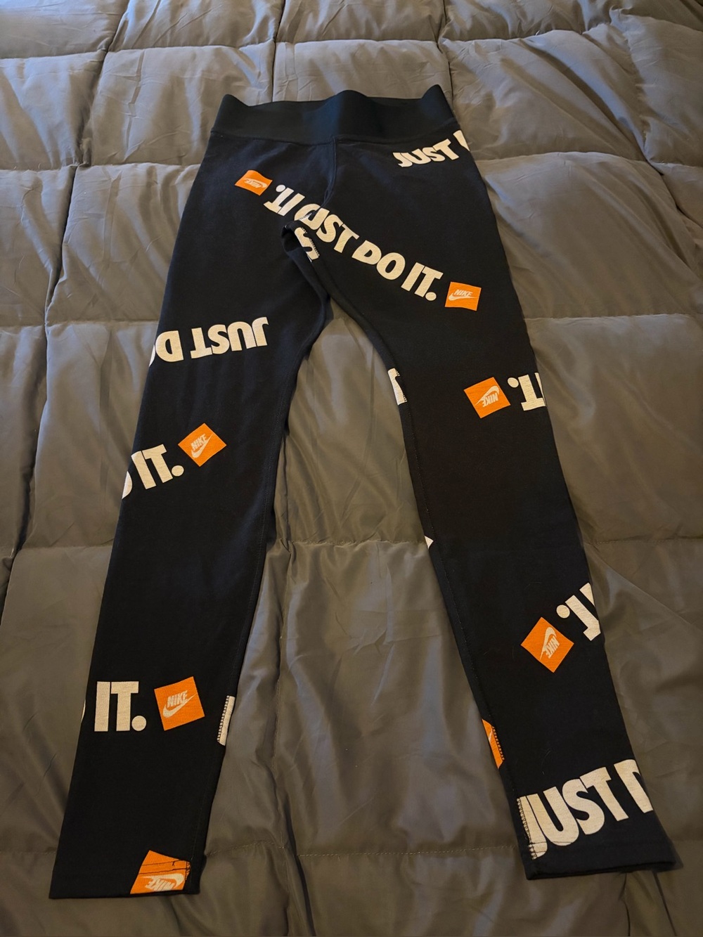 Nike Black 'Just Do It.' Logo Leggings - Picture 3 of 3